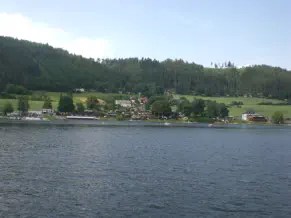 die Alter-Bucht von der Wasserseite